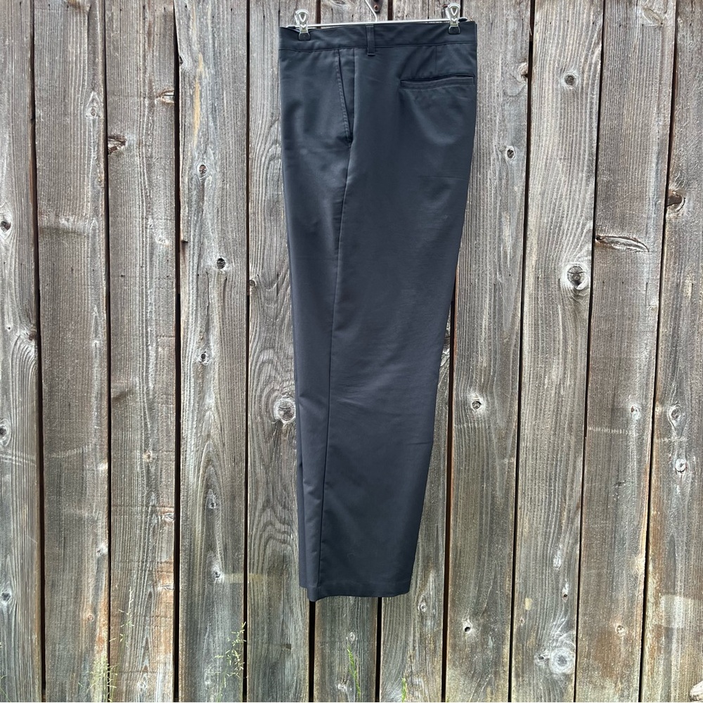 Roundtree & Yorke Performace Black Dress Pants
